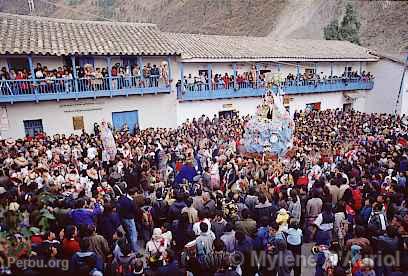 Procession de la Vierge de Carmen, Paucartambo