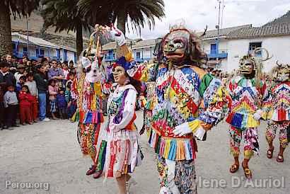 Masques, Paucartambo