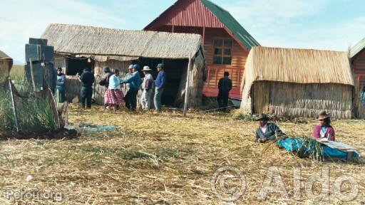 Mariage chez les Uros