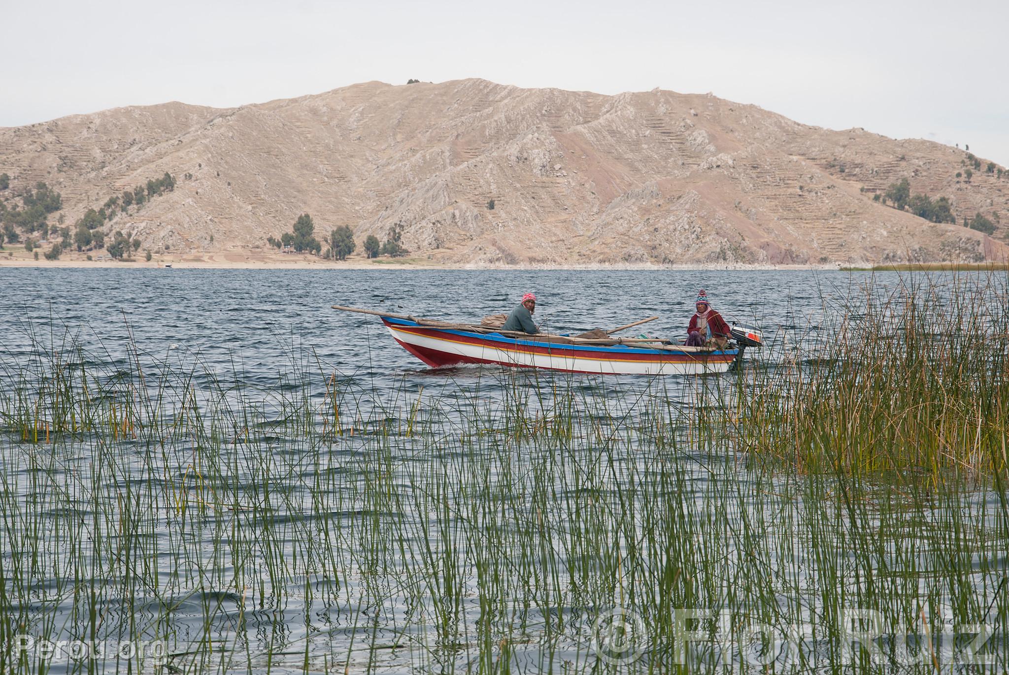 le Tikonata sur le lac Titicaca