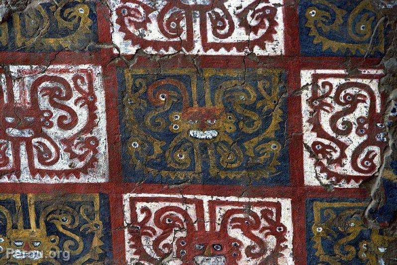 Relief polychrome, Huaca de la Luna