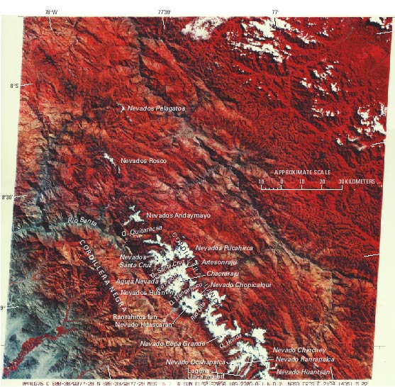 Photo Landsat FCC, nord de la Cordillère Blanche
